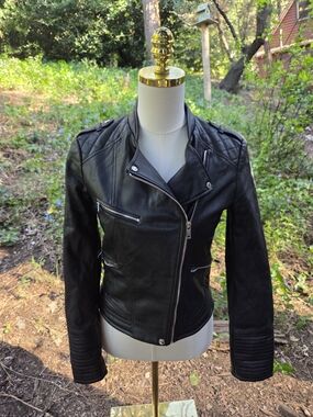 Zara Classic Black Women's Moto Faux Leather Jacket Size Medium